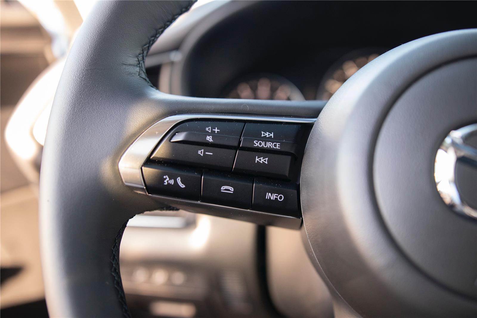 2025 Mazda CX-30 2.5 S Preferred photo 16