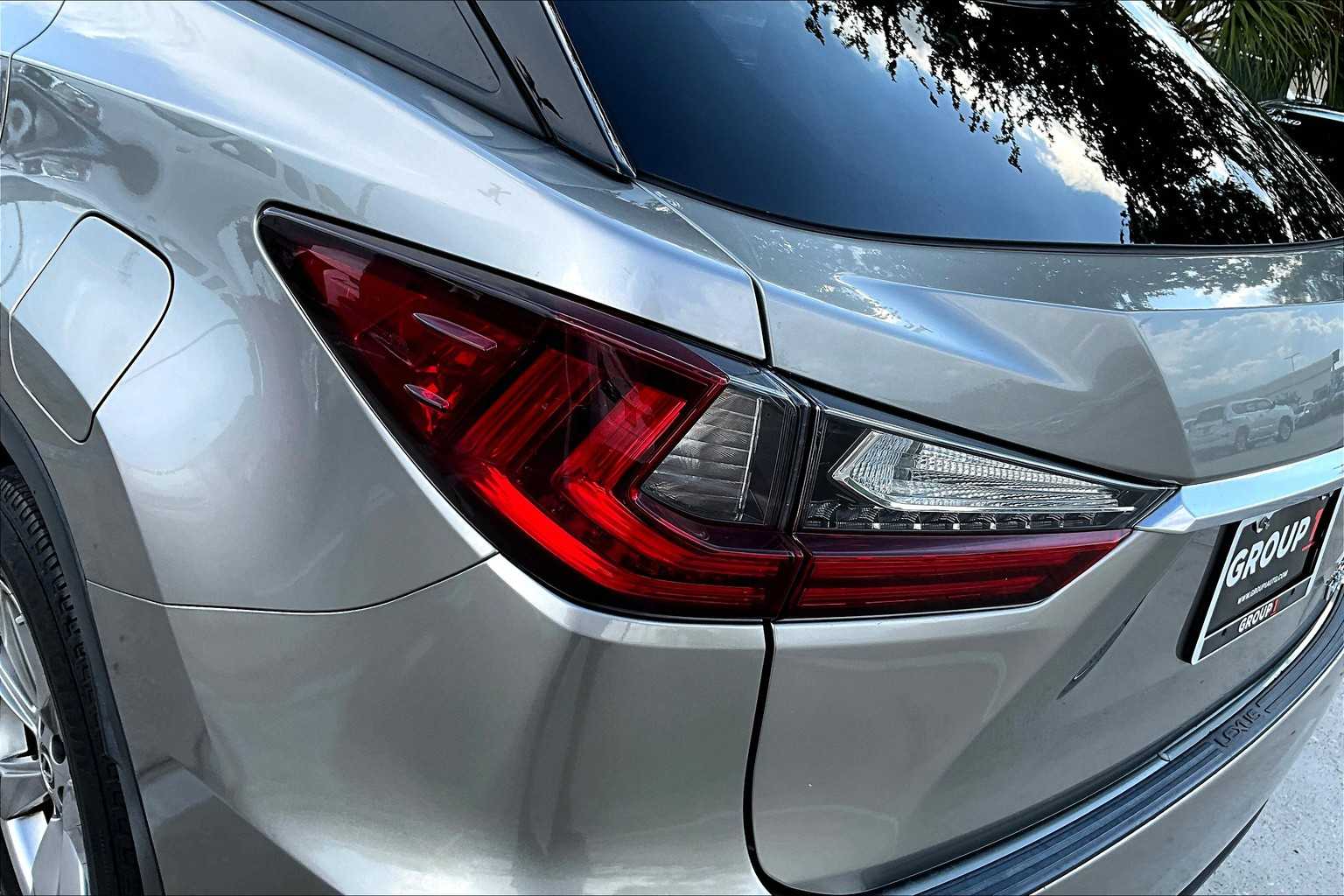 2018 Lexus RX photo 28