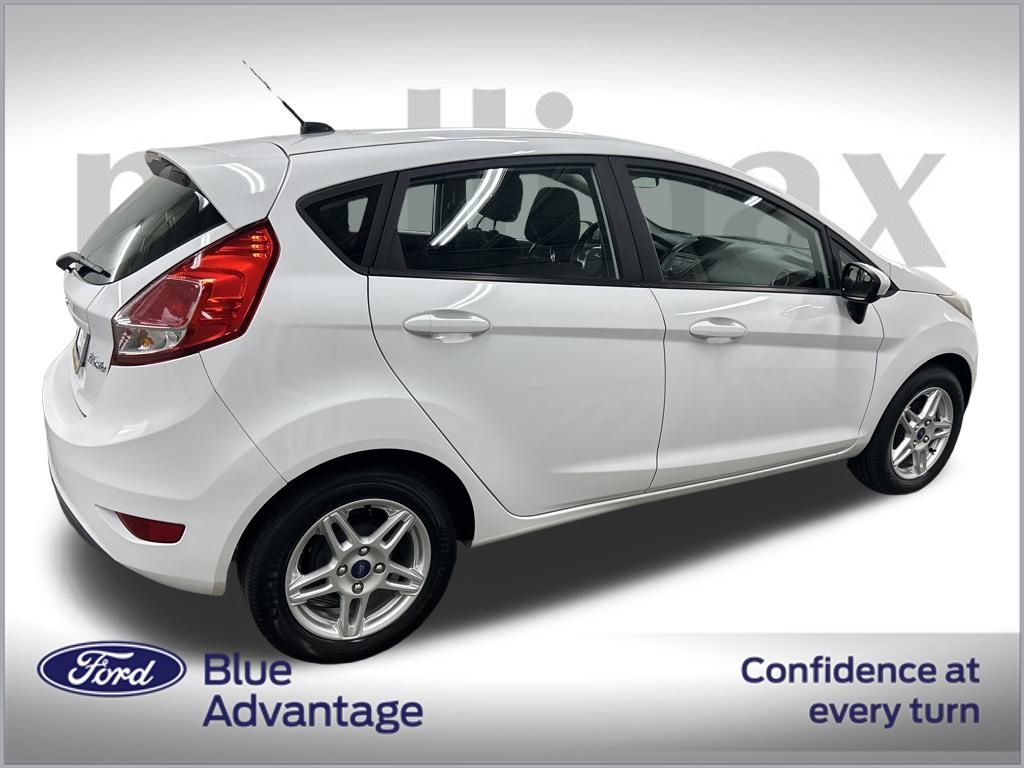 2019 Ford Fiesta SE photo 2