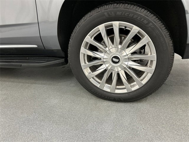 2021 Cadillac Escalade ESV Premium Luxury photo 3