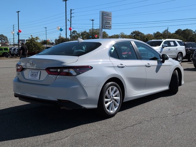 2024 Toyota Camry LE photo 3