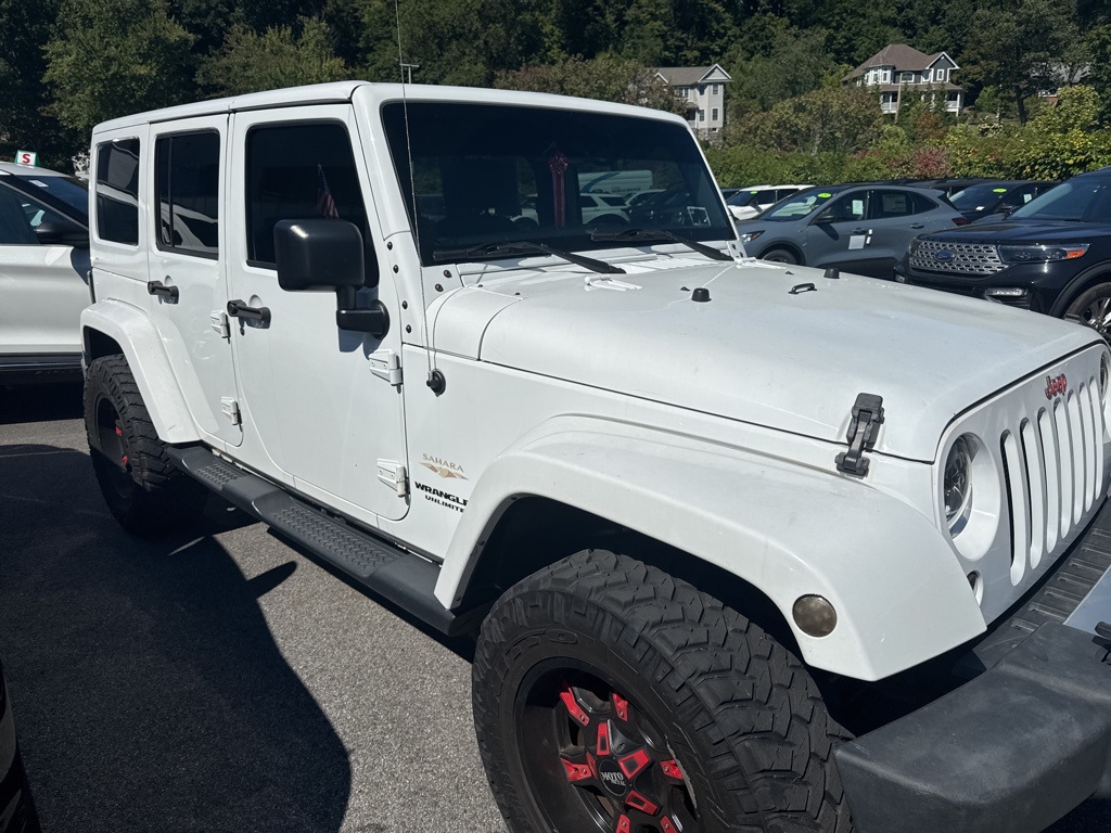 2015 Jeep Wrangler Unlimited Sahara photo 5
