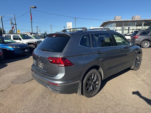 2024 Volkswagen Tiguan SE Wolfsburg Edition photo 4