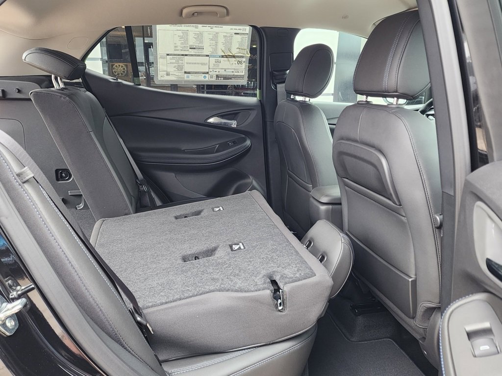 2026 Buick Encore GX Sport Touring photo 40