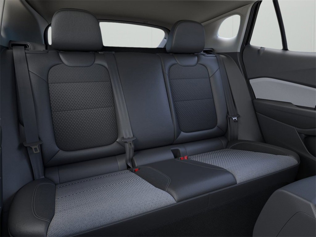 2025 Chevrolet Trax LT photo 9