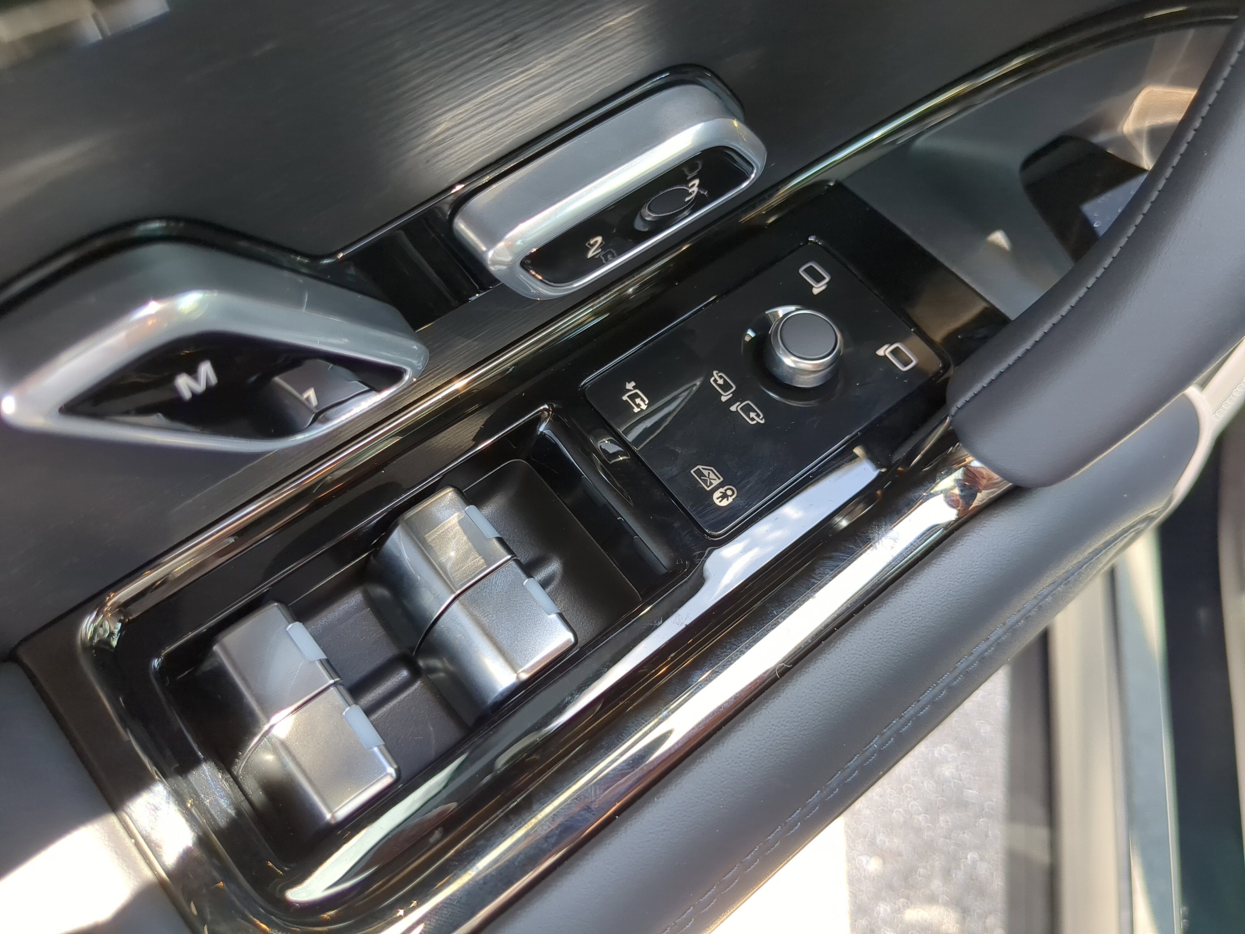 2025 Land Rover Range Rover Sport Autobiography photo 12