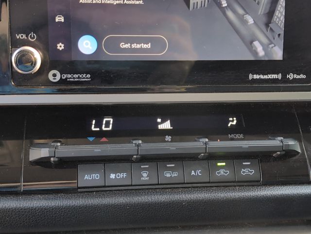 2024 Toyota Tundra SR5 CrewMax photo 14