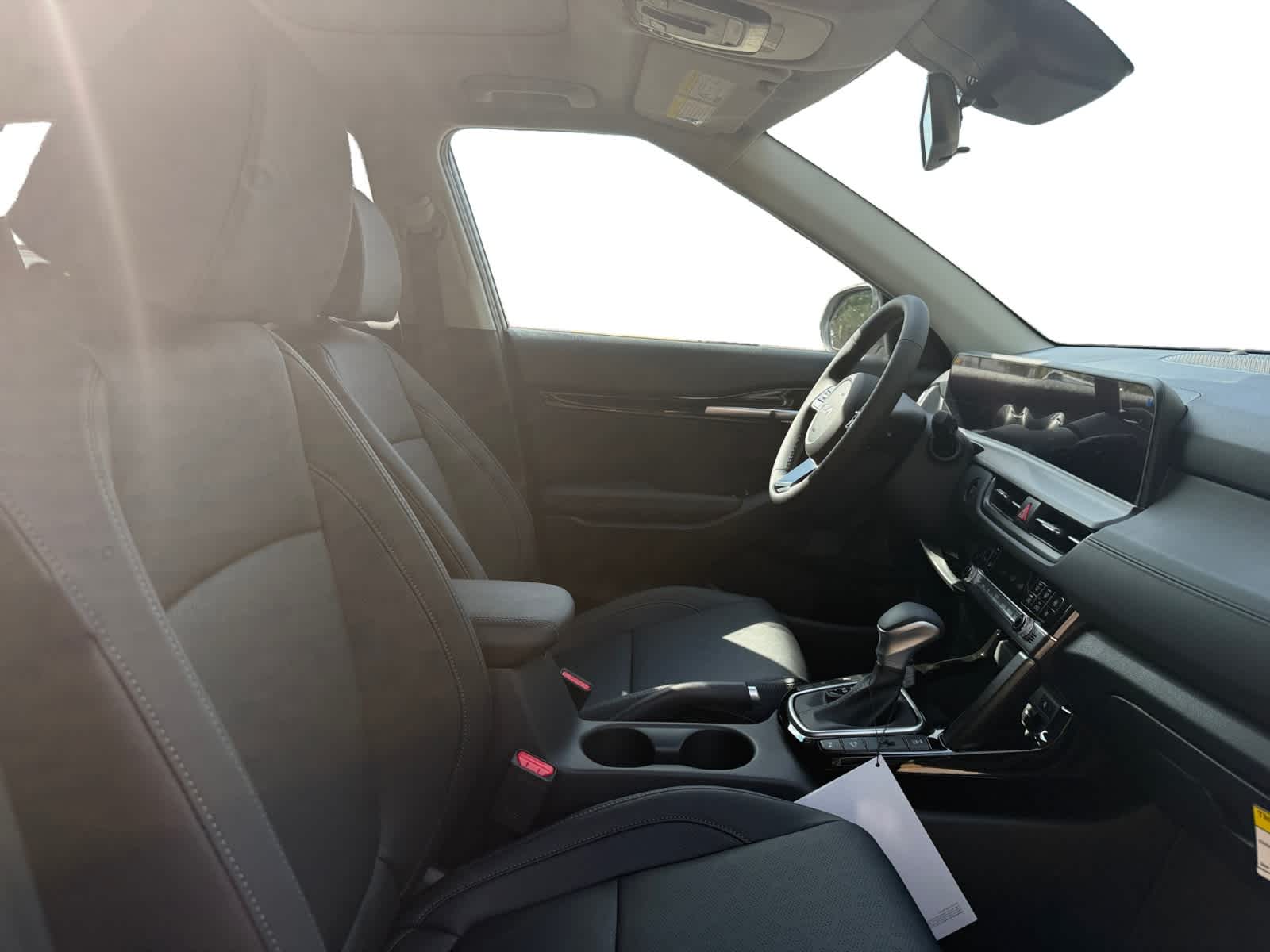 2026 Kia Seltos EX photo 14
