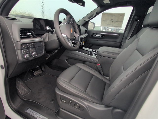2025 Chevrolet Tahoe LT photo 10