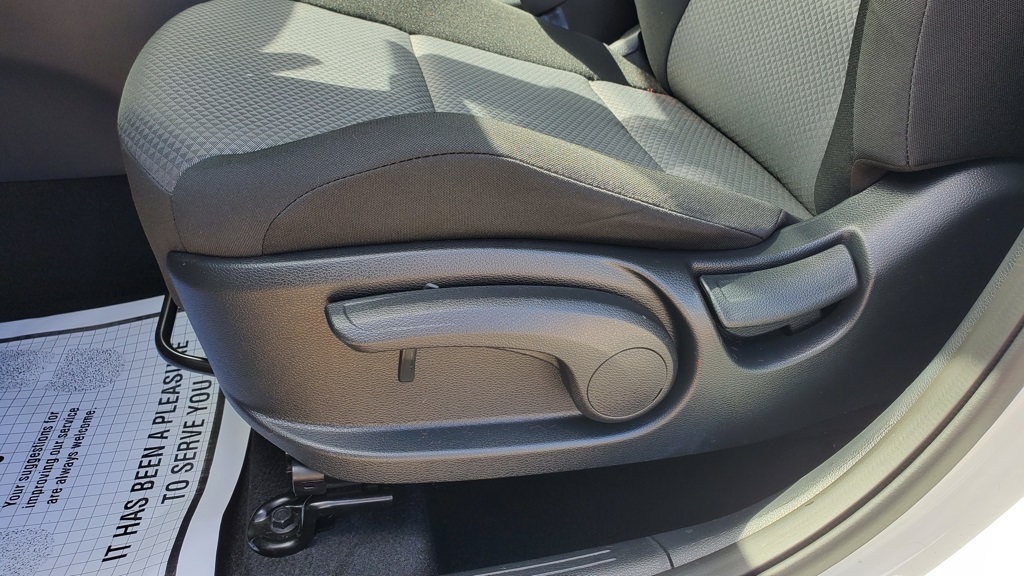 2023 Kia Soul LX photo 15