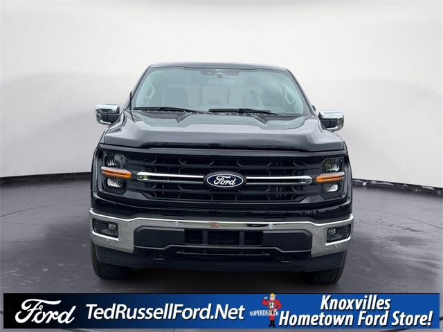 2025 Ford F-150 XLT photo 2