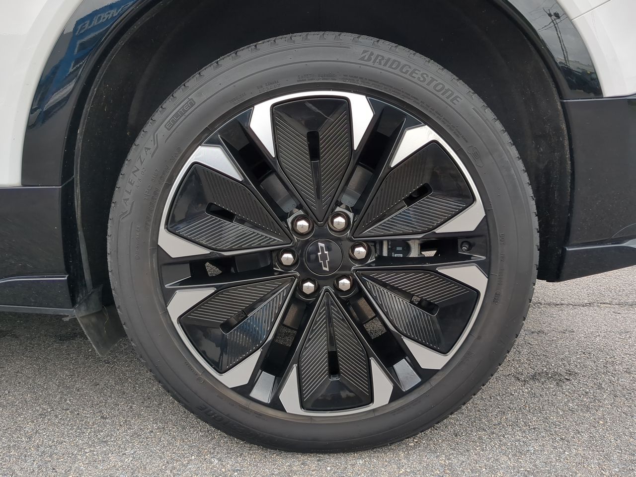 2024 Chevrolet Blazer EV RS photo 28