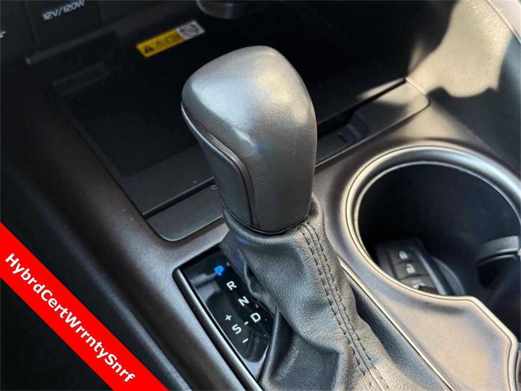 2024 Toyota Camry Hybrid SE photo 23