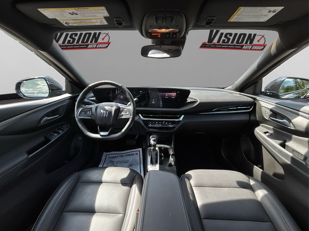 2024 Buick Envista Avenir photo 24