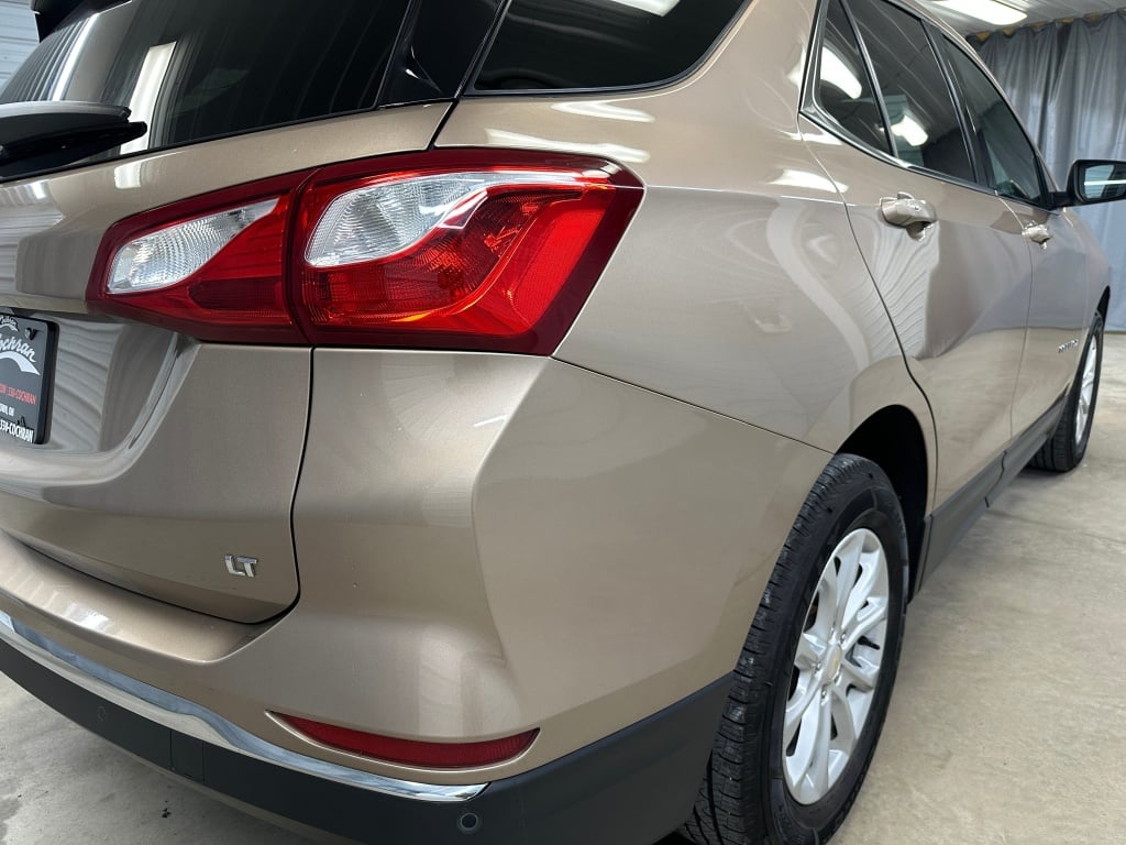 2019 Chevrolet Equinox LT photo 21