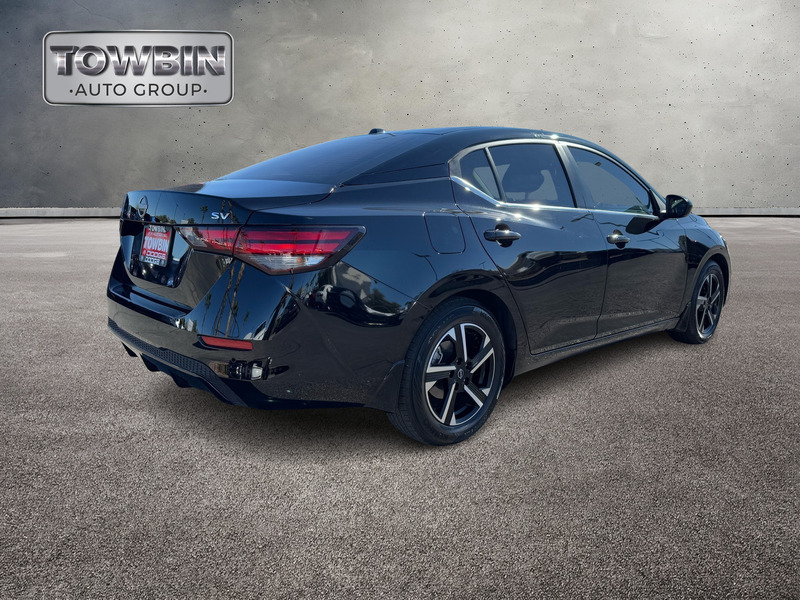 2024 Nissan Sentra SV photo 3