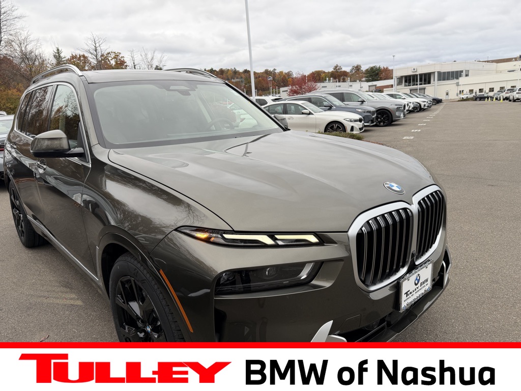 2026 BMW X7 40i's photo