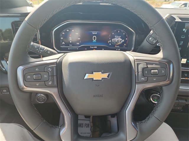 2025 Chevrolet Silverado 3500HD High Country photo 21