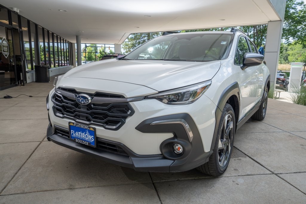 2025 Subaru Crosstrek Limited photo 5