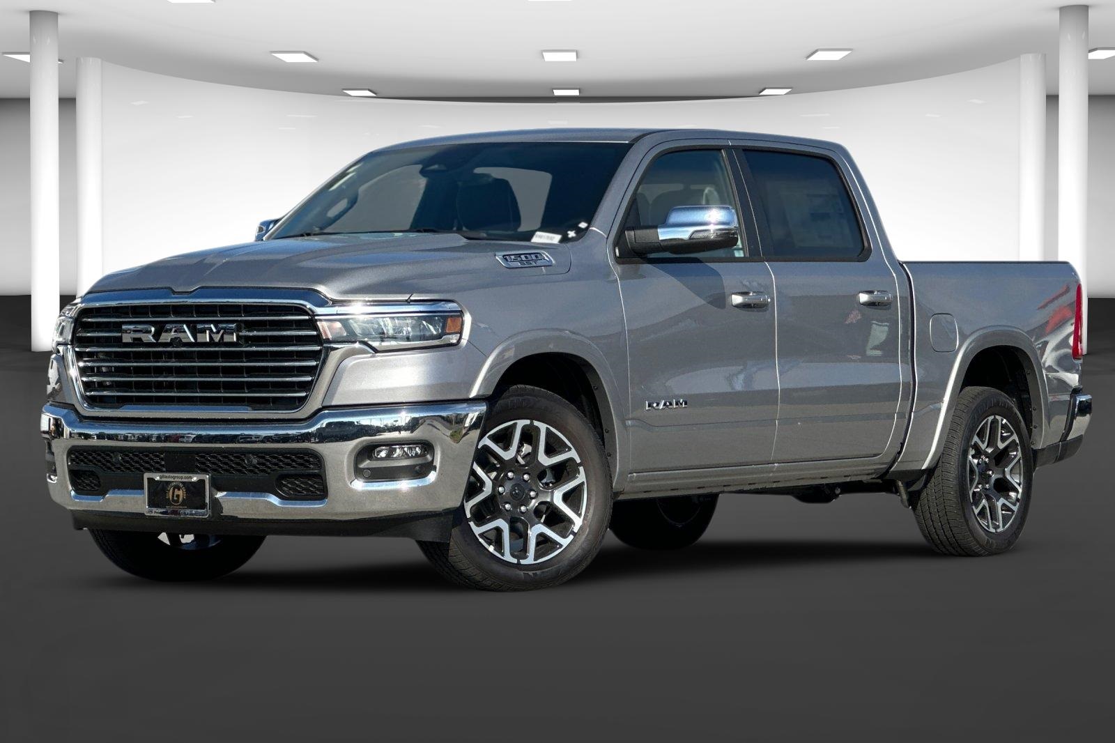 2025 Ram 1500 Laramie photo 2
