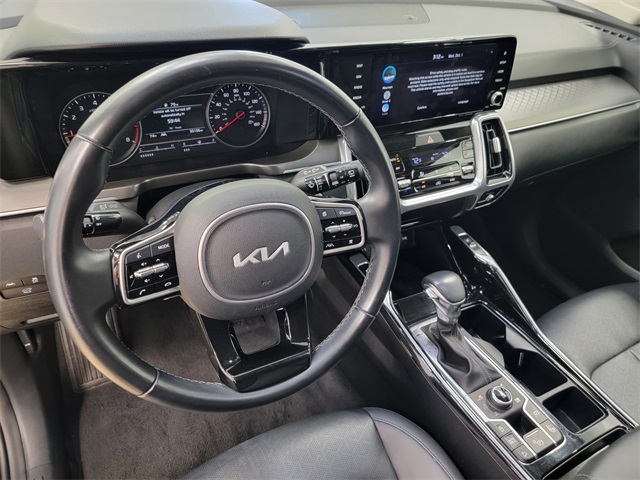 2022 Kia Sorento SX photo 6
