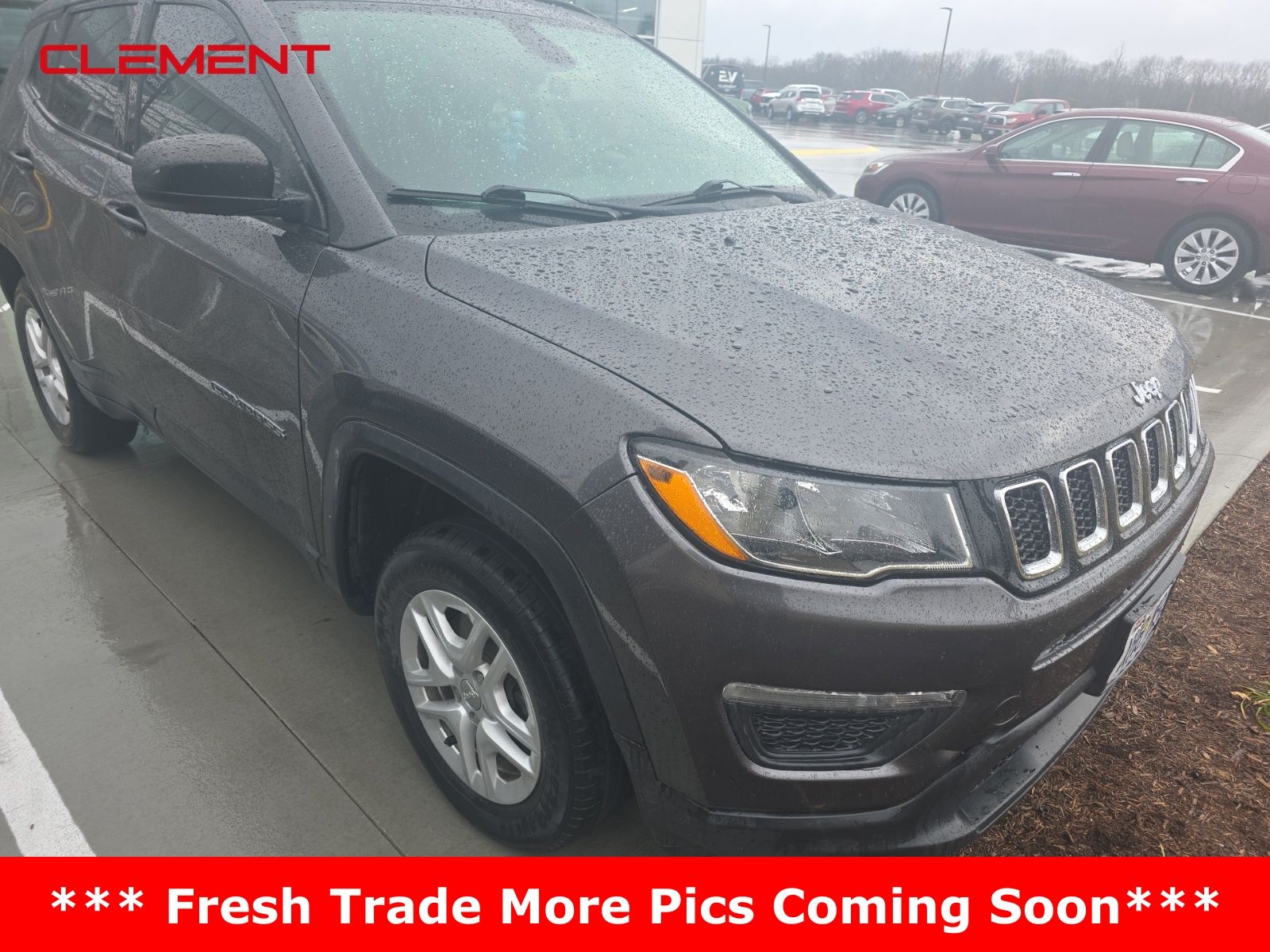 2018 Jeep Compass Sport's photo