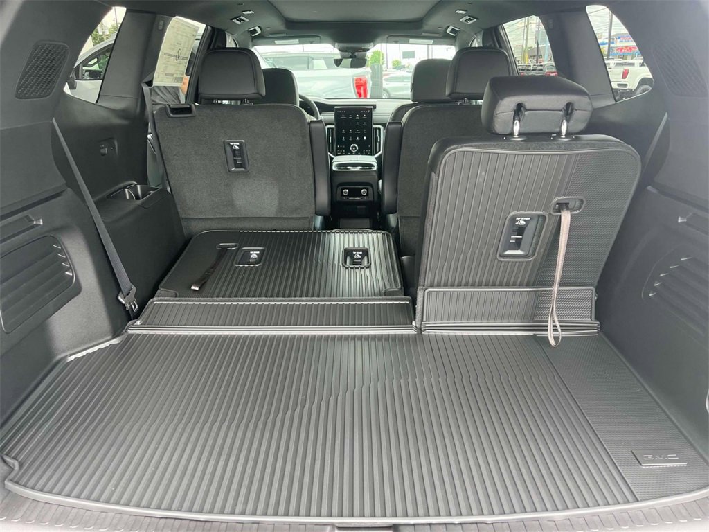 2026 Gmc Acadia Elevation photo 17