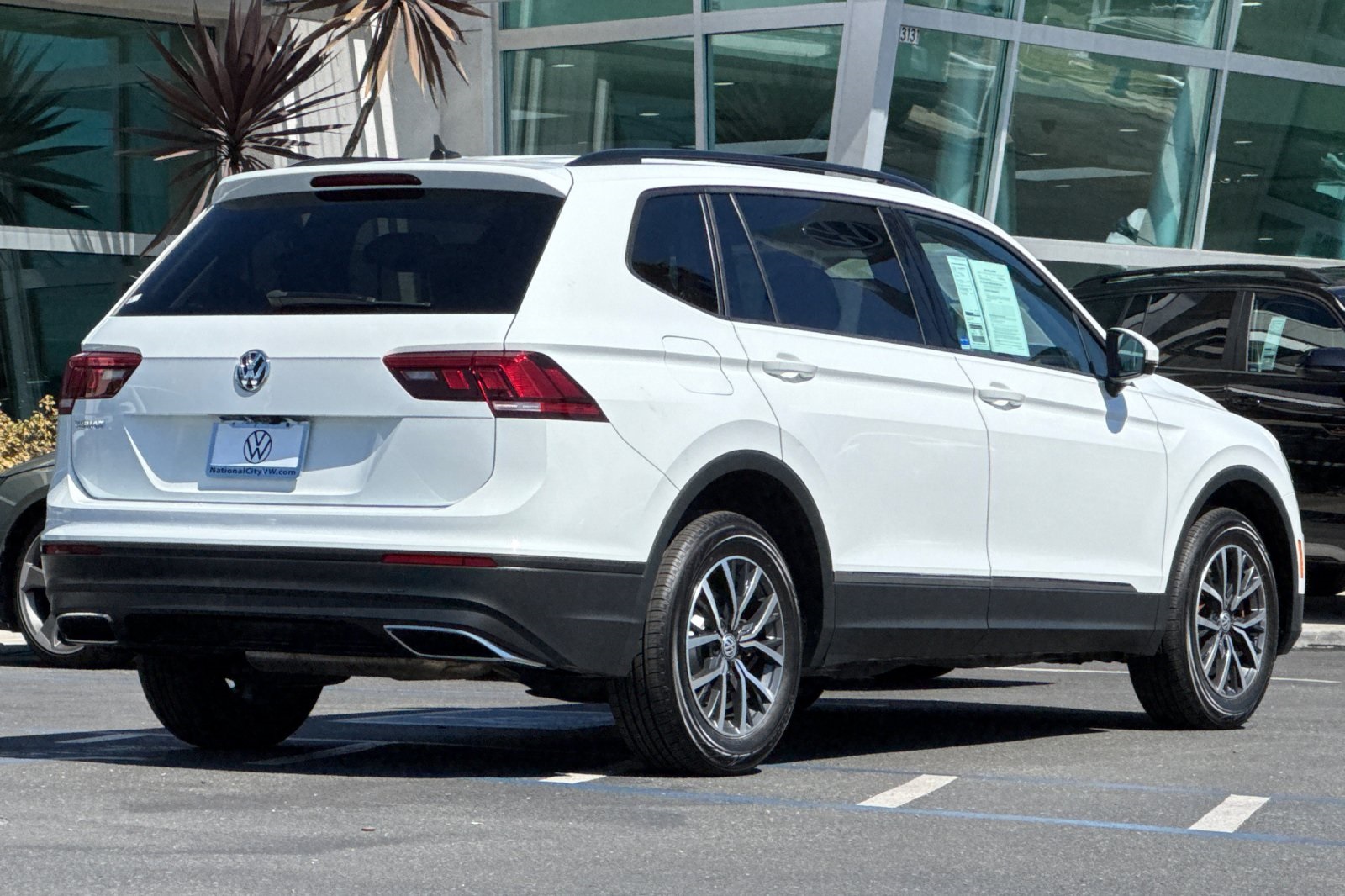 2021 Volkswagen Tiguan S photo 4