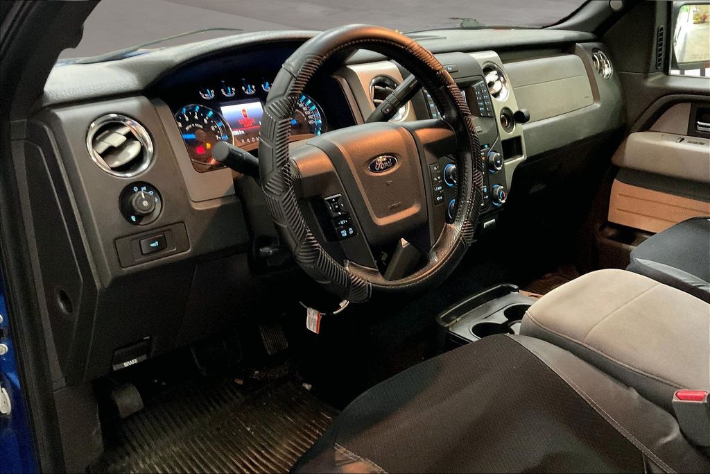 2013 Ford F-150 XLT photo 10