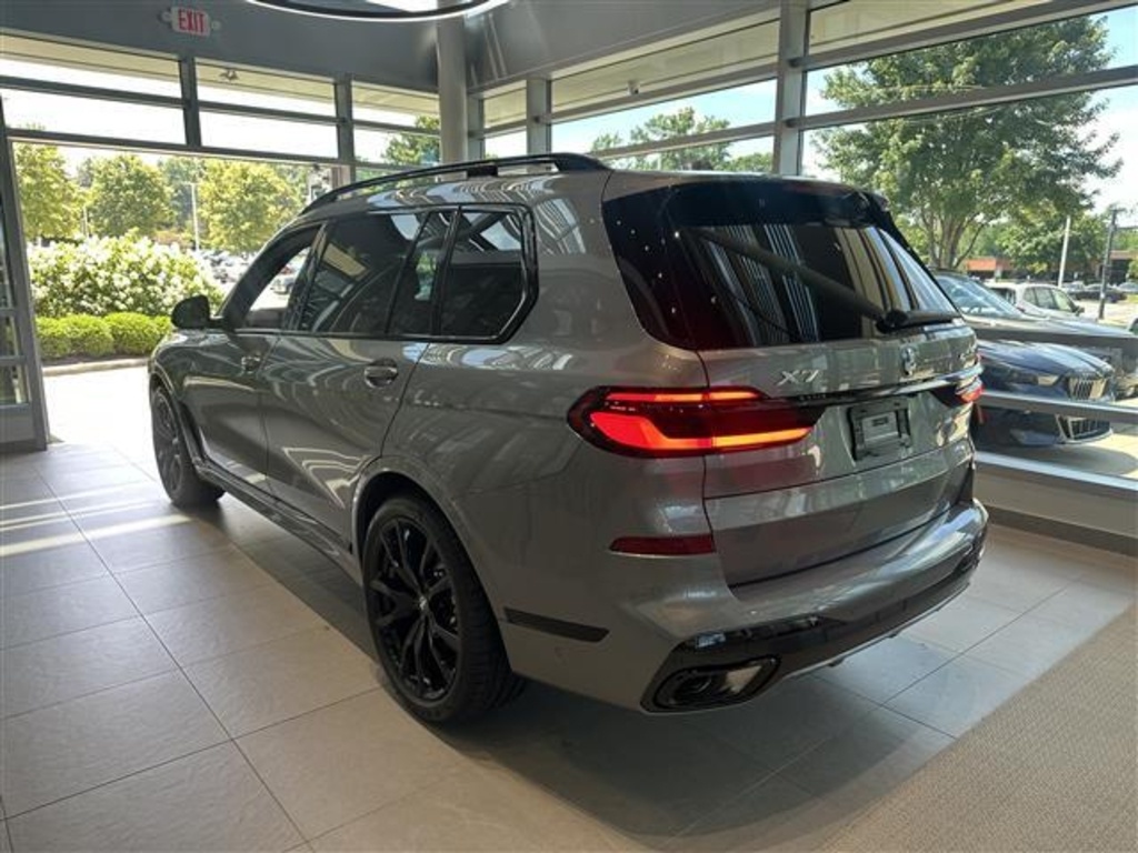 2026 Bmw X7 xDrive40i photo 4