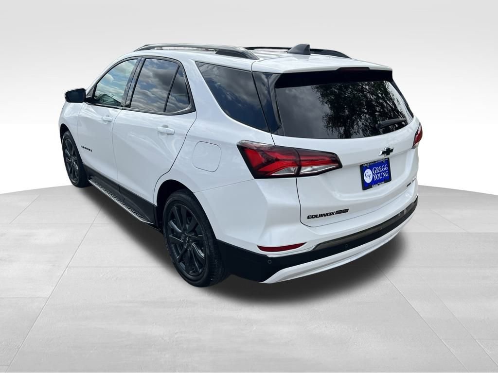2023 Chevrolet Equinox RS photo 3