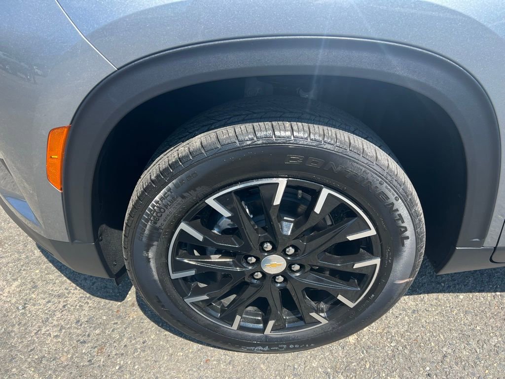 2026 Chevrolet Traverse photo 11