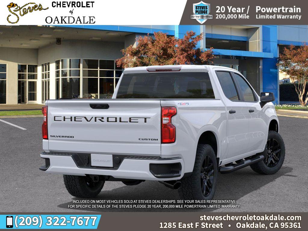 2026 Chevrolet Silverado 1500 Custom photo 3