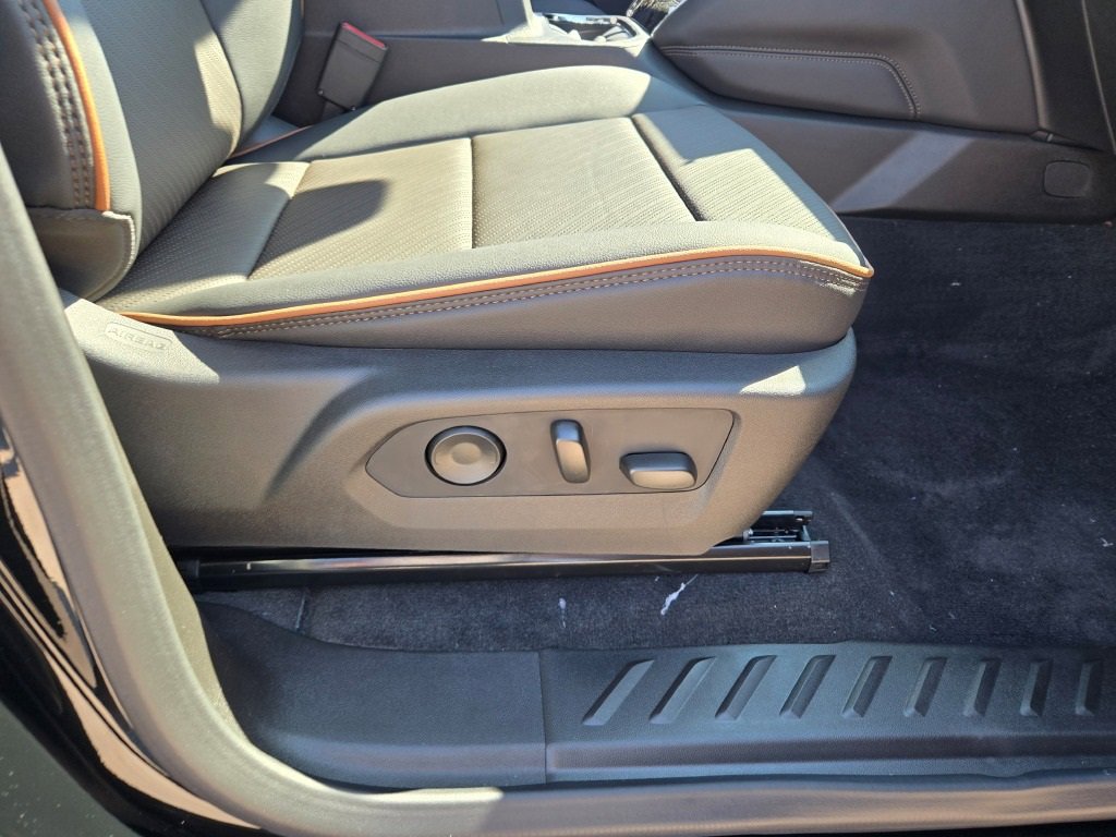 2025 Gmc Canyon AT4 photo 5