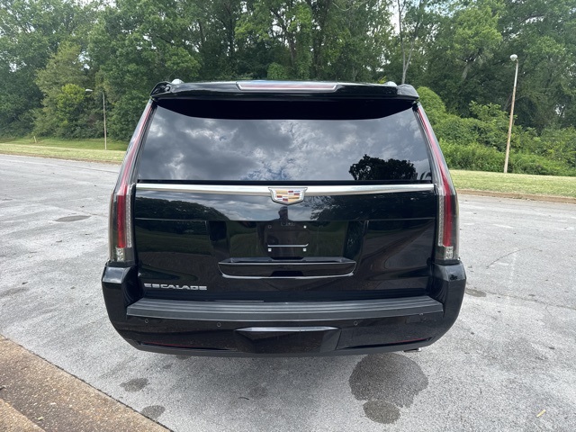 2018 Cadillac Escalade ESV Luxury photo 4