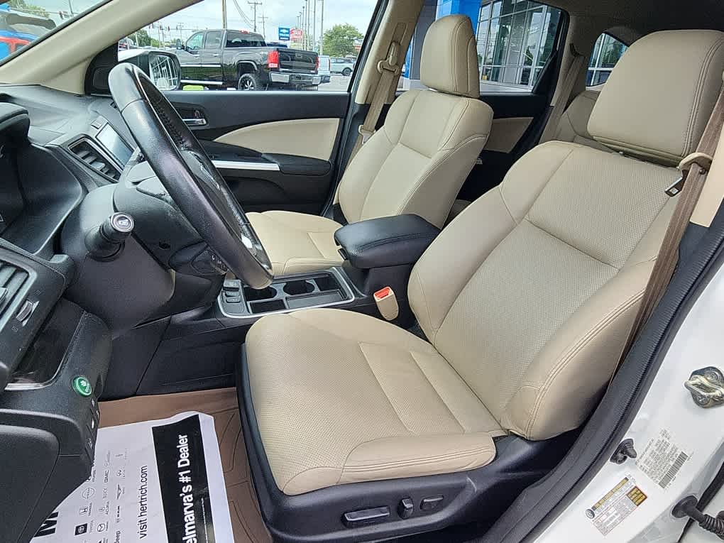 2016 Honda CR-V Touring photo 12