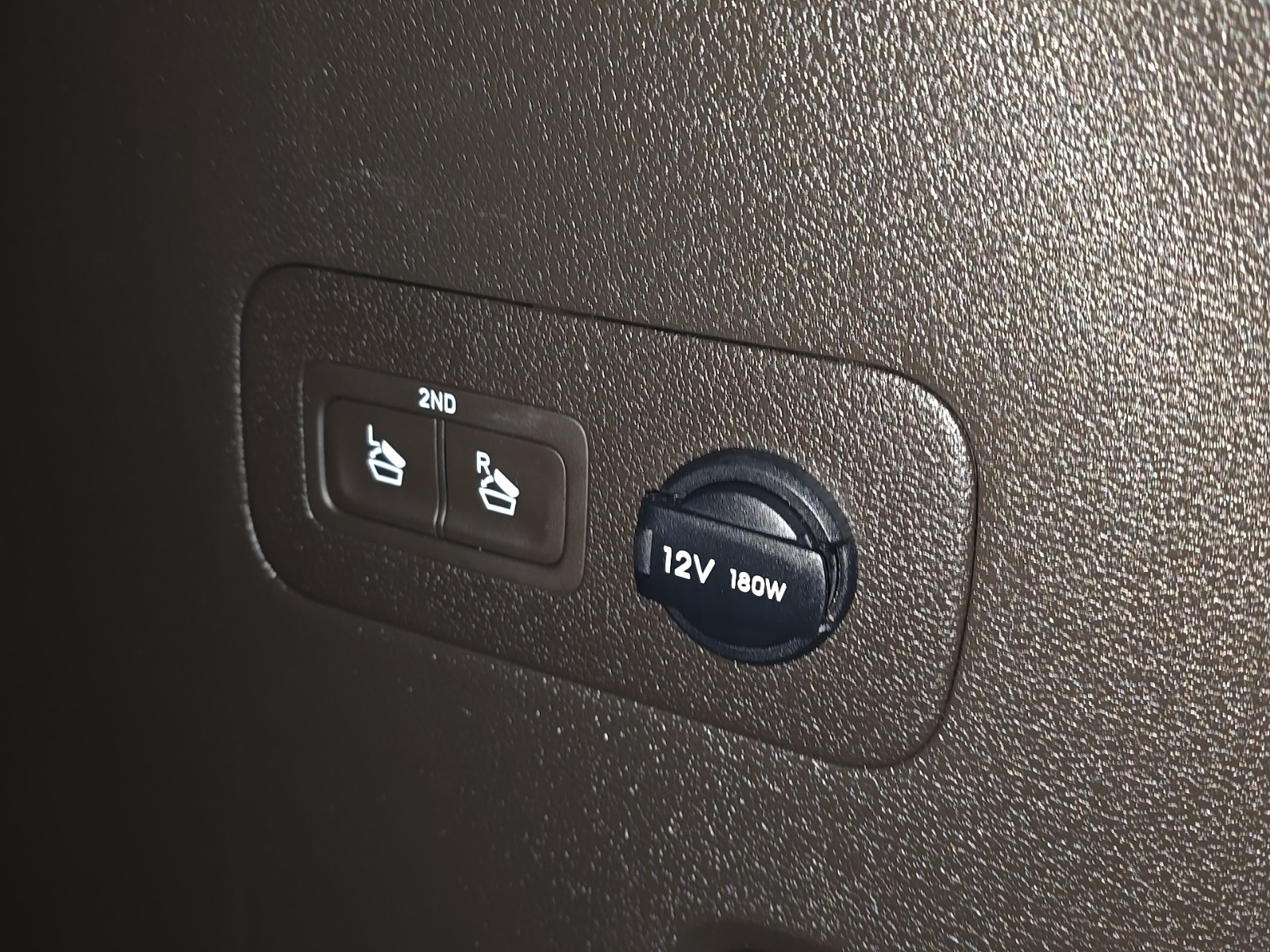 2020 Hyundai Santa Fe Limited photo 29