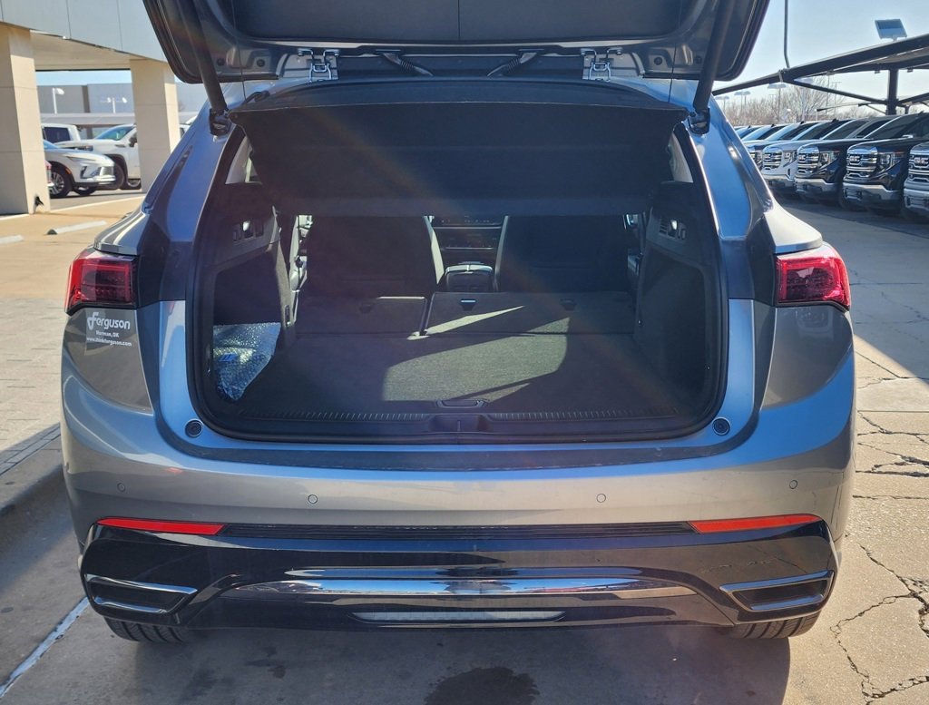 2025 Buick Envision Sport Touring photo 40