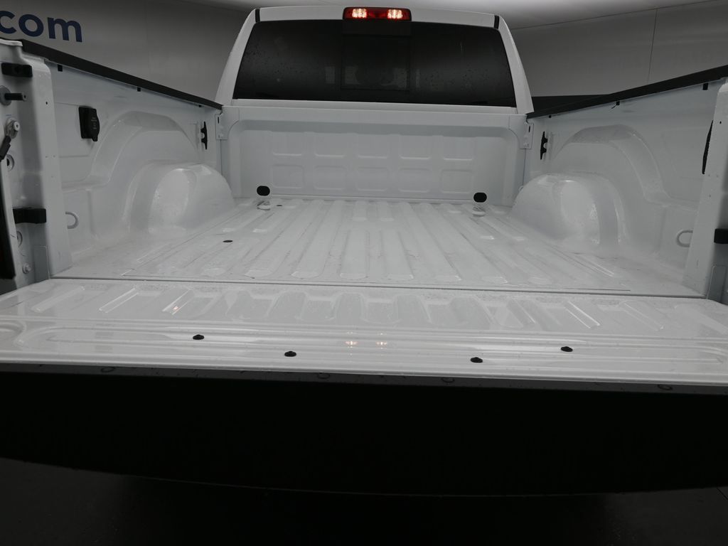2026 Ram 2500 Tradesman photo 6
