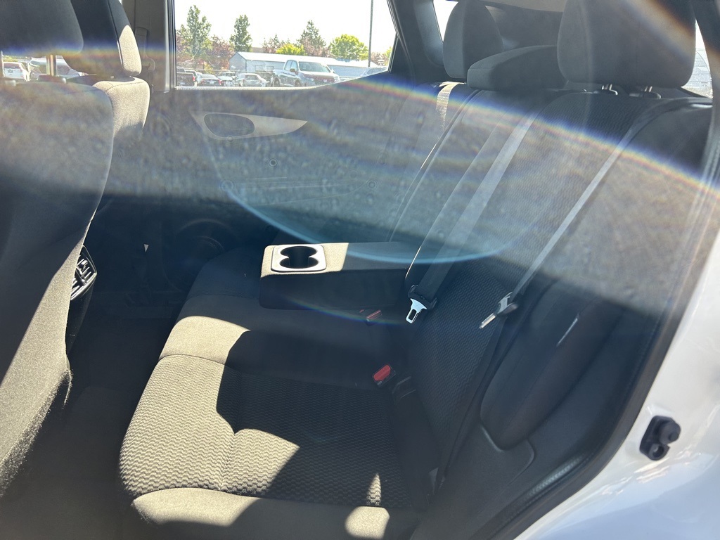 2021 Nissan Rogue Sport S photo 23