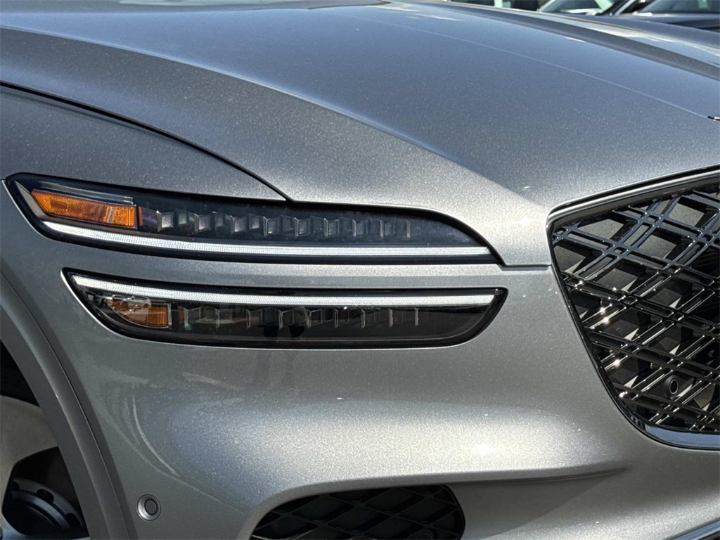2026 Genesis GV70 2.5T Advanced photo 13