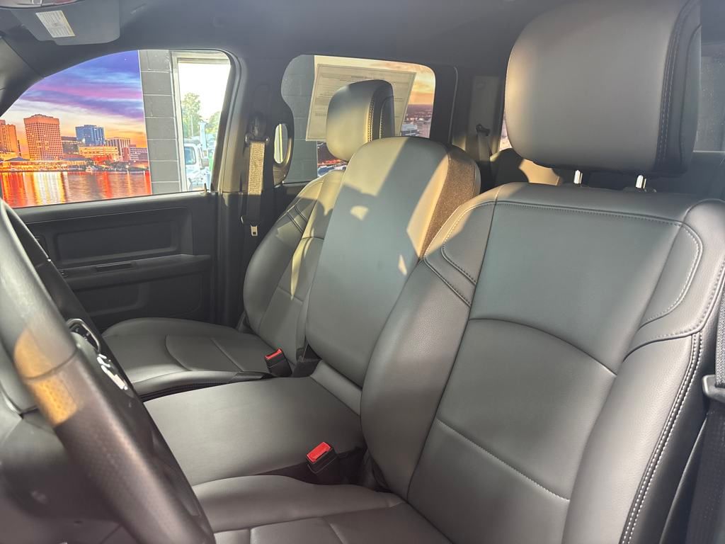 2024 Ram 3500 Tradesman photo 16