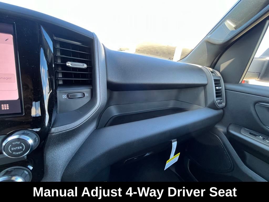 2025 Ram 1500 Tradesman photo 13