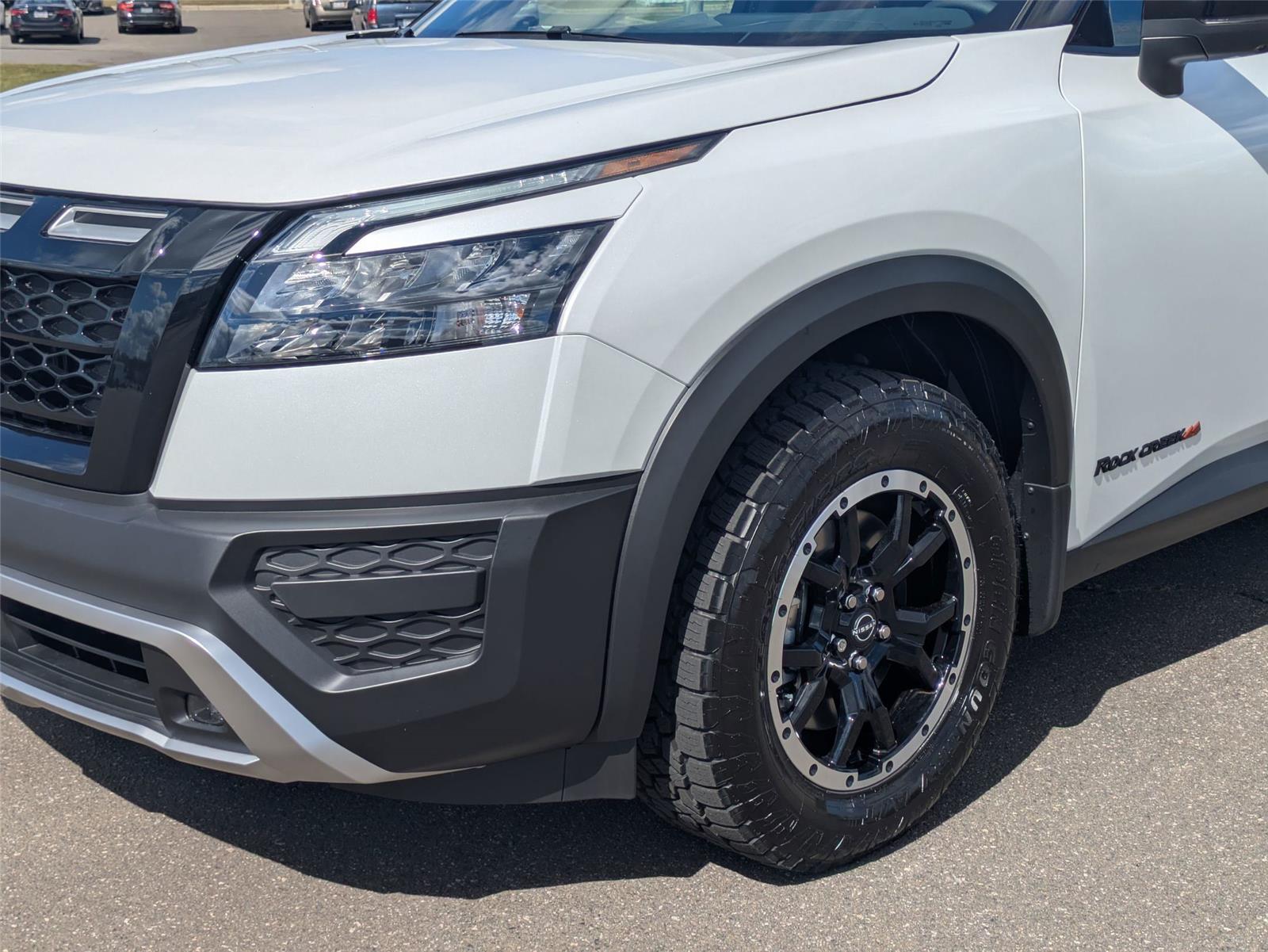 2025 Nissan Pathfinder Rock Creek photo 8