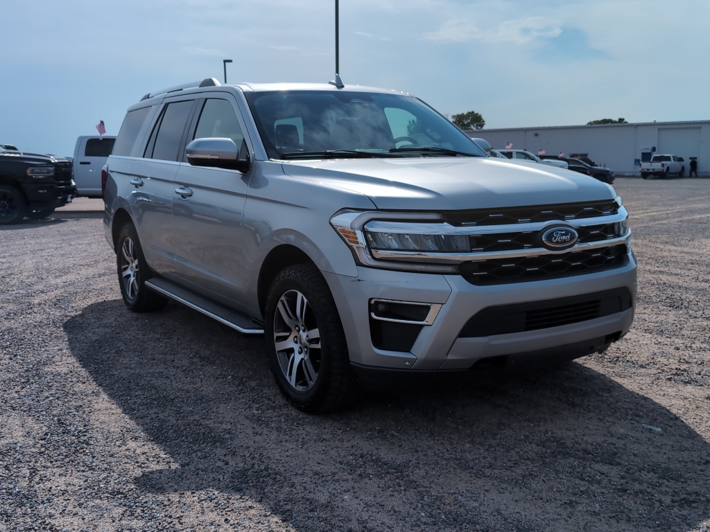 2023 Ford Expedition Limited photo 3
