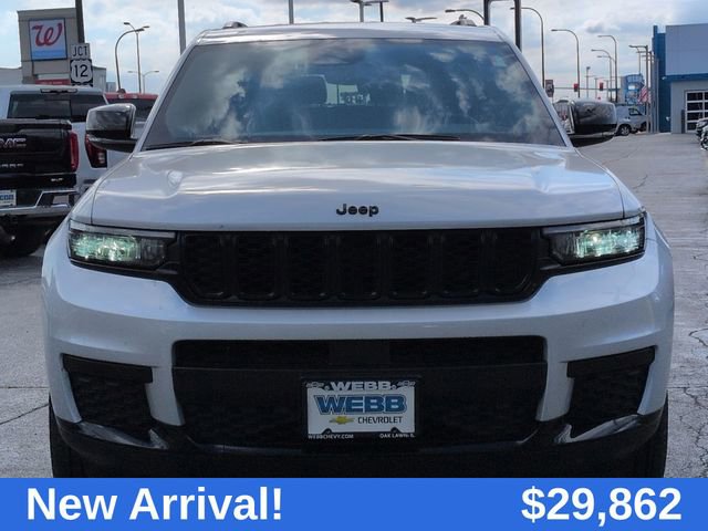 2024 Jeep Grand Cherokee Altitude photo 3