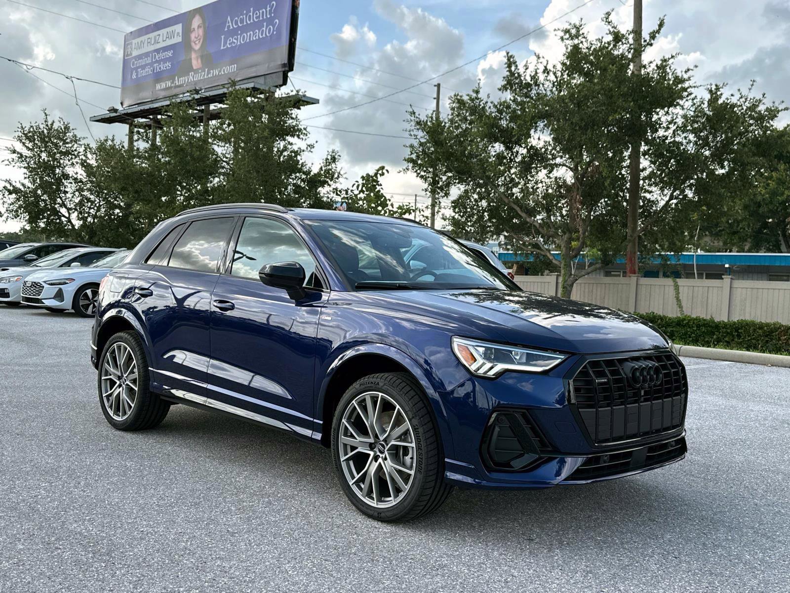 2025 Audi Q3 Premium Plus S line photo 2