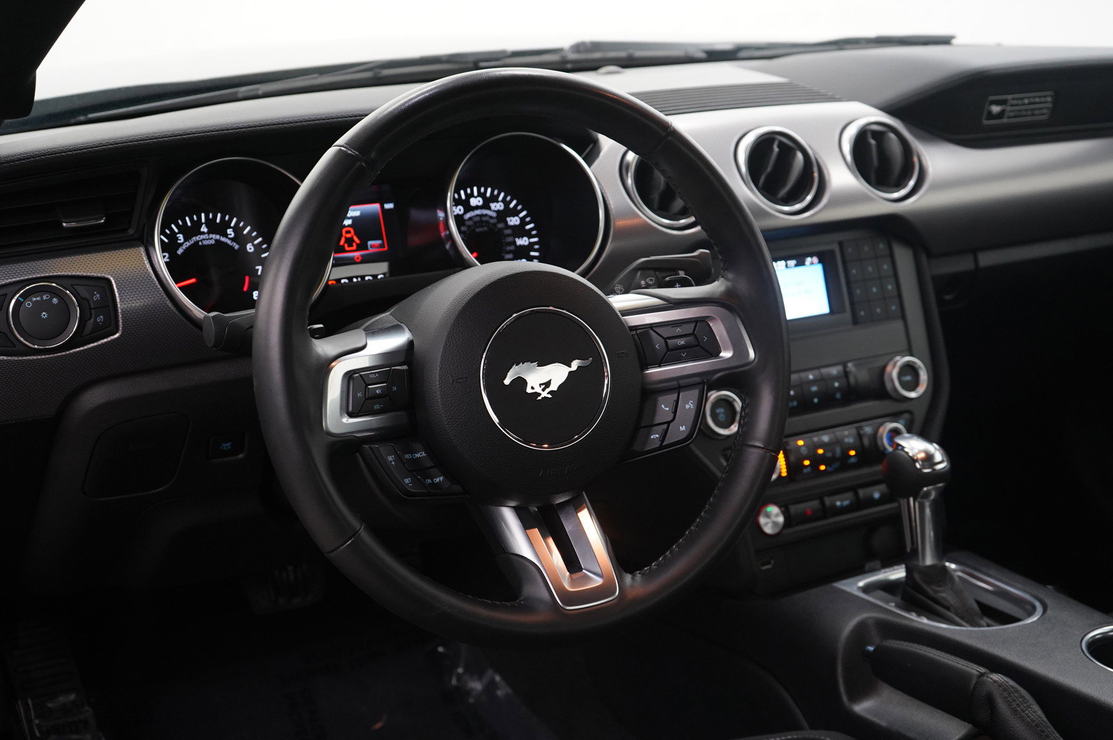 2020 Ford Mustang GT photo 19