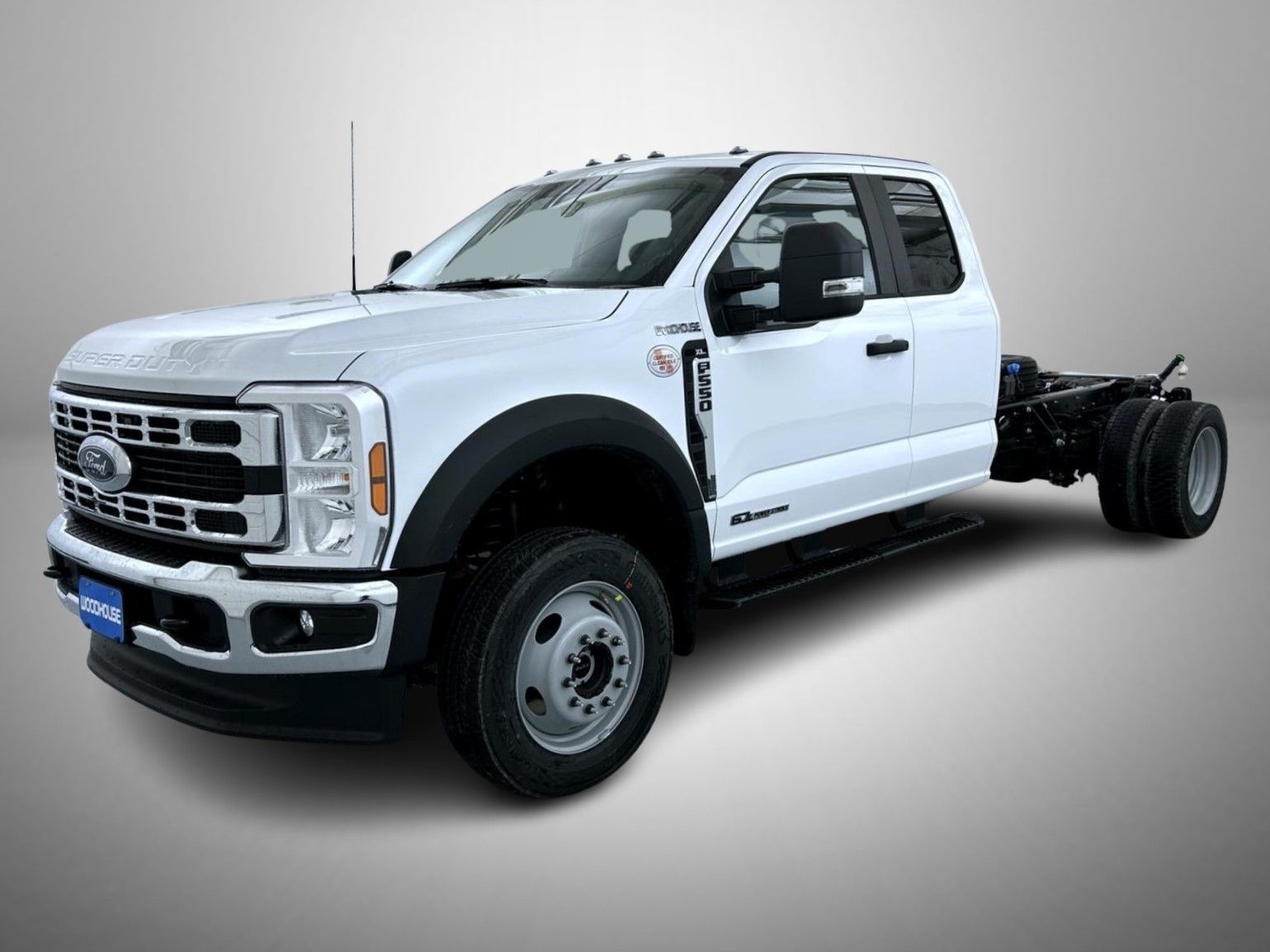2026 Ford F-550 Super Duty Chassis Cab XL's photo