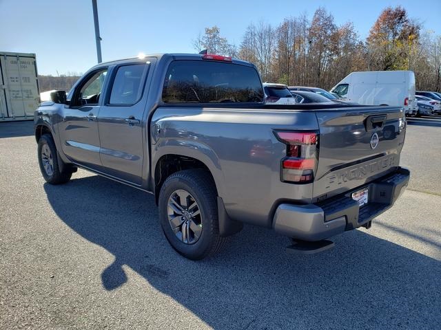 2025 Nissan Frontier Crew Cab SV photo 5